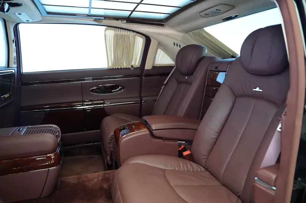 MAYBACH 62 S | PRIVACY SUITE | REAR ENTERTAINMENT | WARRANTY AVAILABLE - Image 13