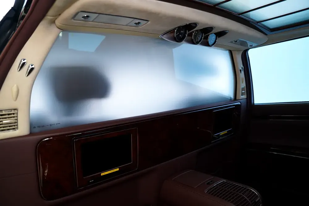 MAYBACH 62 S | PRIVACY SUITE | REAR ENTERTAINMENT | WARRANTY AVAILABLE - Image 14
