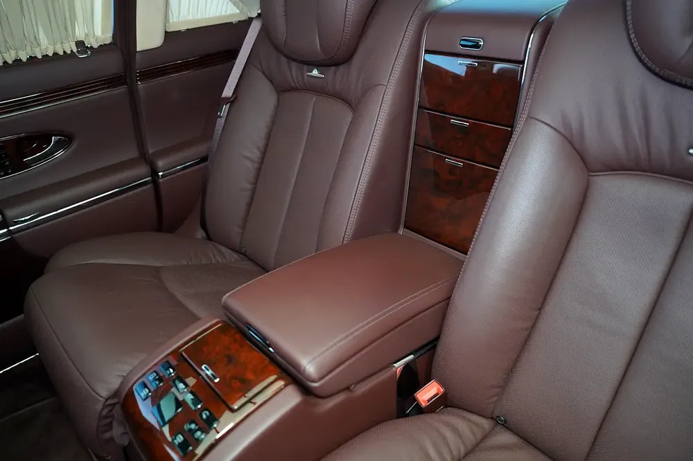 MAYBACH 62 S | PRIVACY SUITE | REAR ENTERTAINMENT | WARRANTY AVAILABLE - Image 15