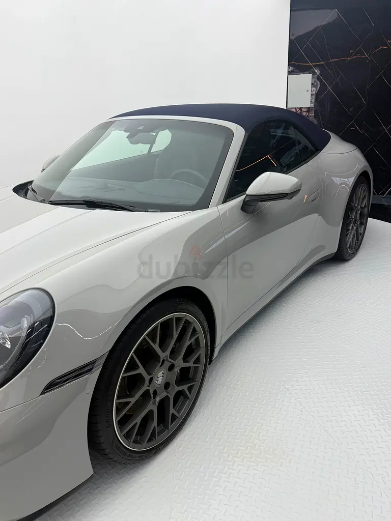 2025 Porsche 911 Carrera | GCC Specs | Brand New Condition - Image 7
