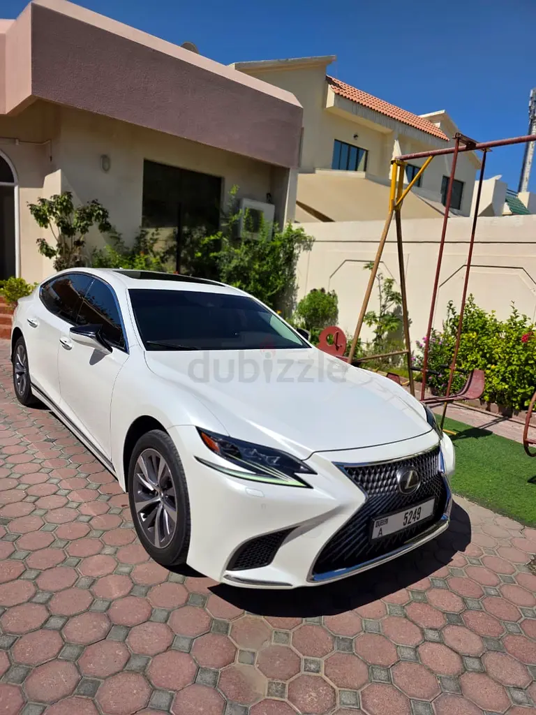 LEXUS LS 350 2018 | GCC | FULL SERVICE HISTORY FROM AL FUTTAIM - Image 7