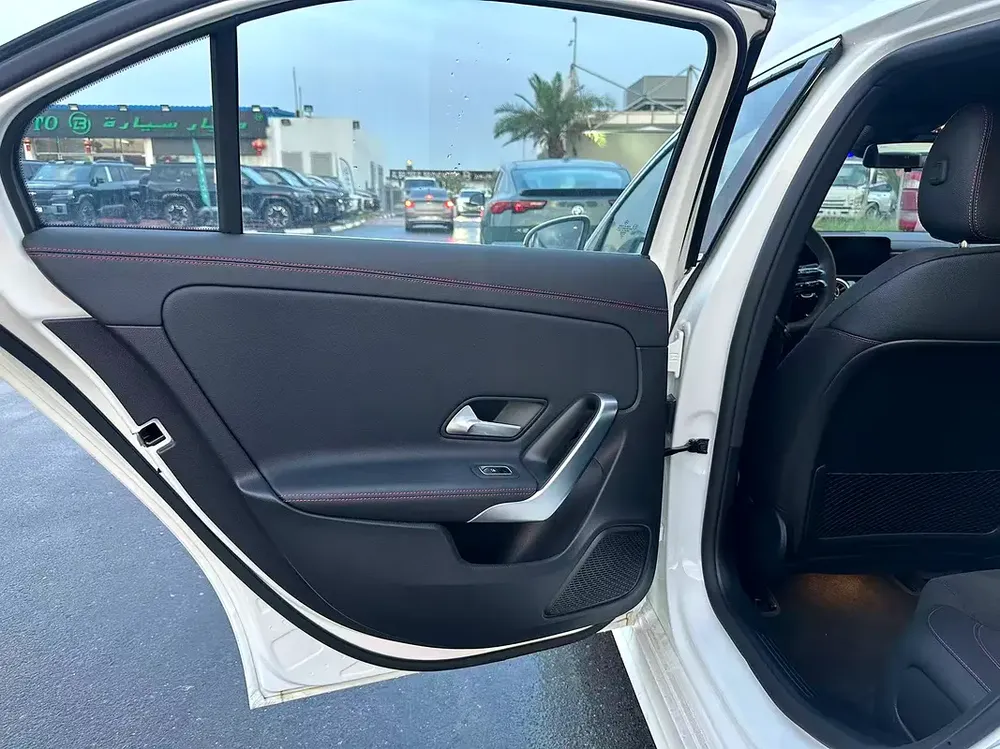 Mercedes-Benz A-Class A 200, 2025, Chinese Specs - Image 6