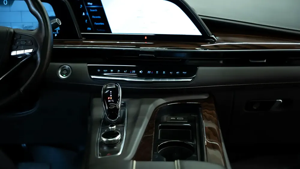 2022 Cadillac Escalade Sport Platinum | Payment plan available - Image 16
