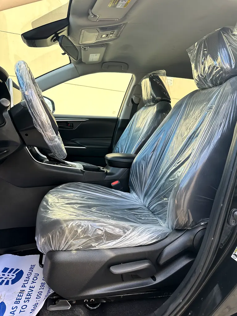 RAV4 PETROL V4 FULLY AUTO - Image 10