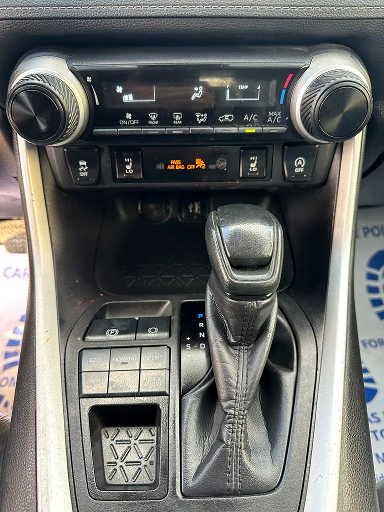 RAV4 PETROL V4 FULLY AUTO - Image 13