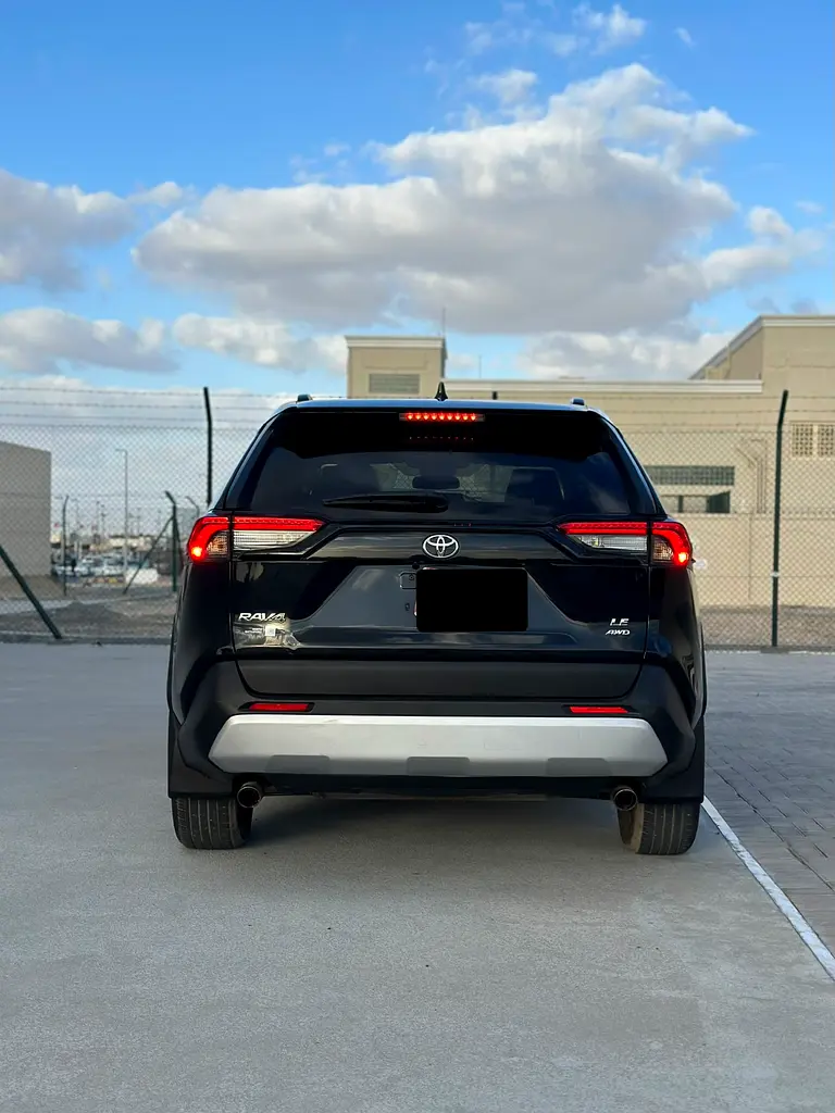 RAV4 PETROL V4 FULLY AUTO - Image 5