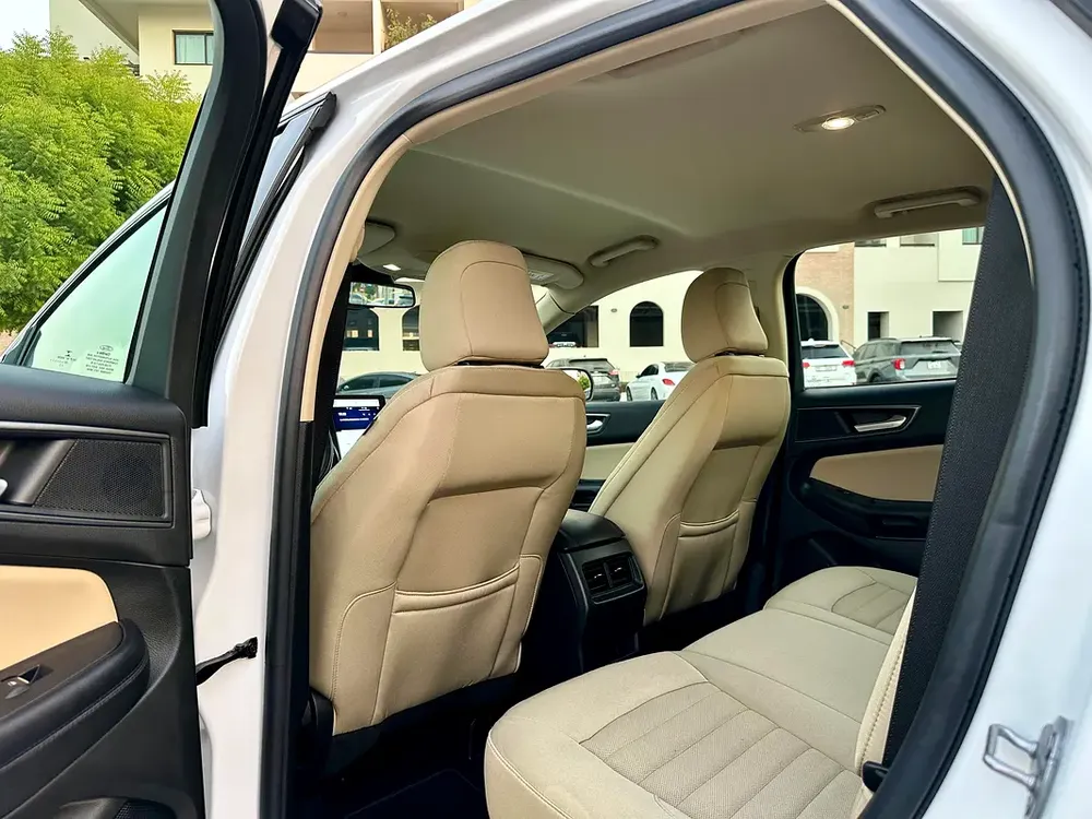 Warranty and free service contract not negotiable ضمان و عقد صيانة والسعر نهائي - Image 12