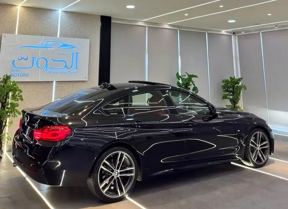 LOVELY M- KIT BMW 430i || TOP RANGE || AMAZING CONDITION || LOW MILEAGE || GCC SPECS - Image 8