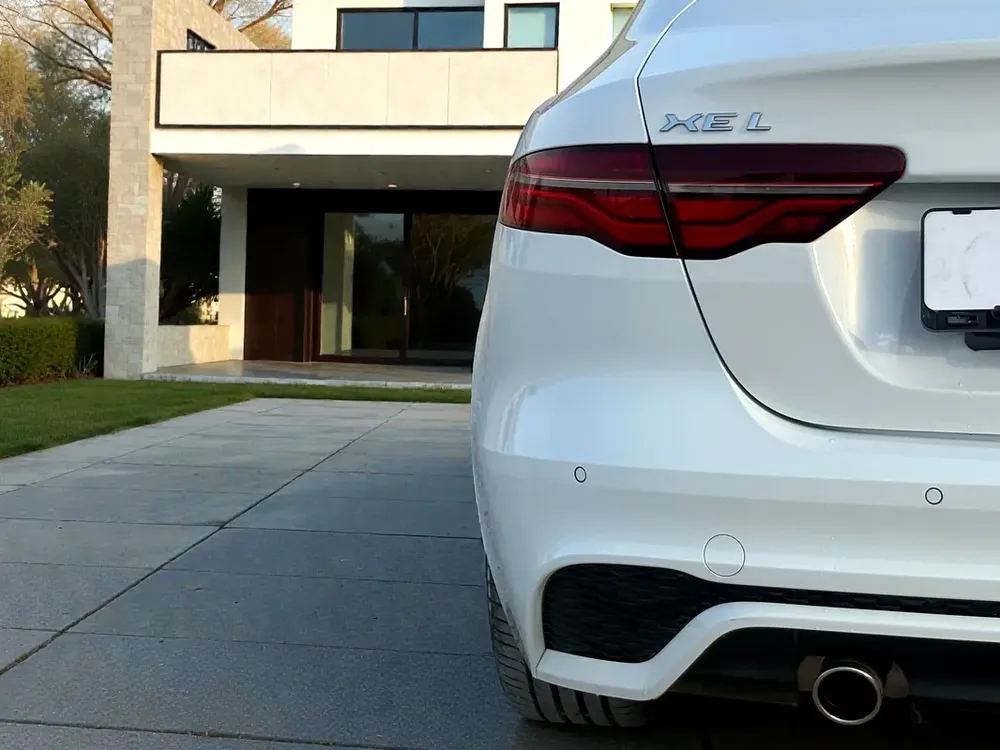 1,580 P.M | 0% DOWN PAYMENT | JAGUAR XEL S P250  | 2.0T I4 – 250 BHP - Image 10