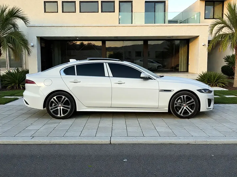 1,580 P.M | 0% DOWN PAYMENT | JAGUAR XEL S P250  | 2.0T I4 – 250 BHP - Image 8