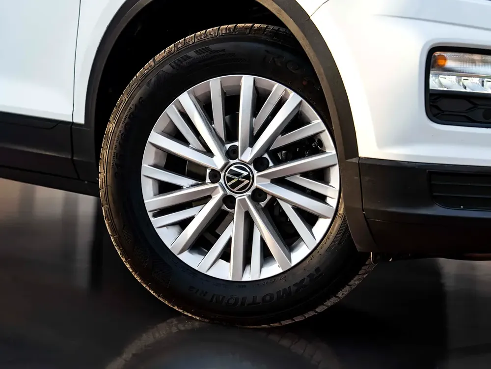 0% DOWN PAYMENT! | SAVVY-BUY | GUARANTEED BUY-BACK | T-ROC TREND | 625-POINT VERIFIED - Image 5