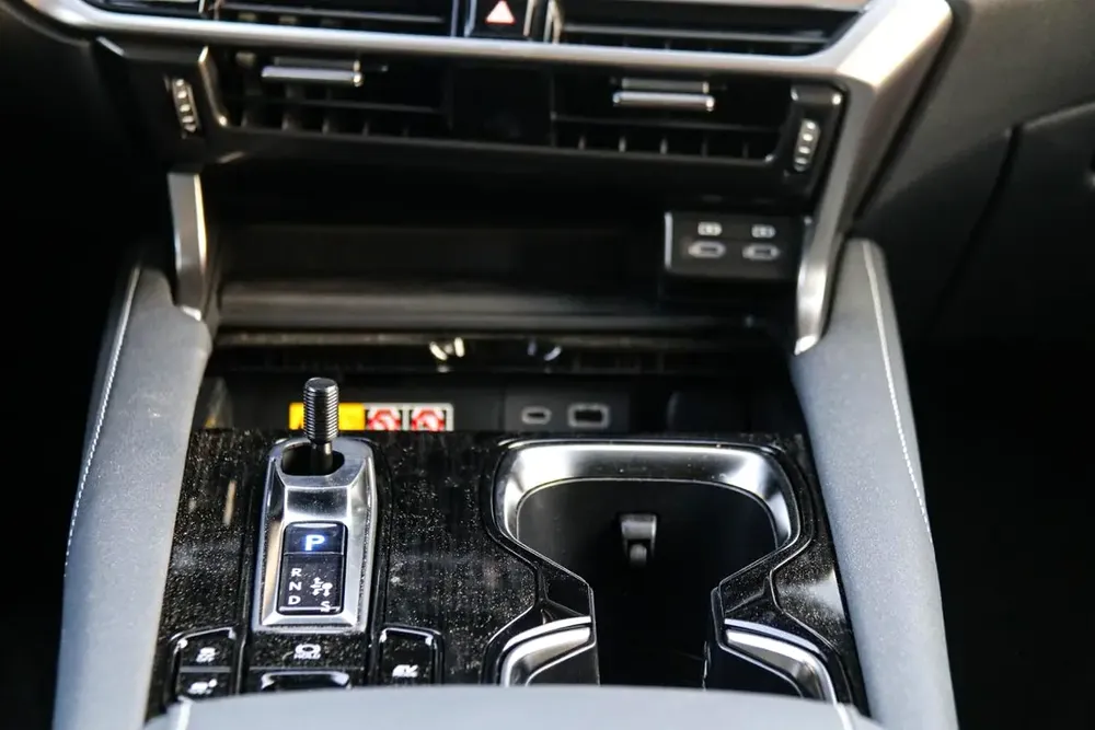 RX350 STD HYBRID 2026 - For Export - Image 13