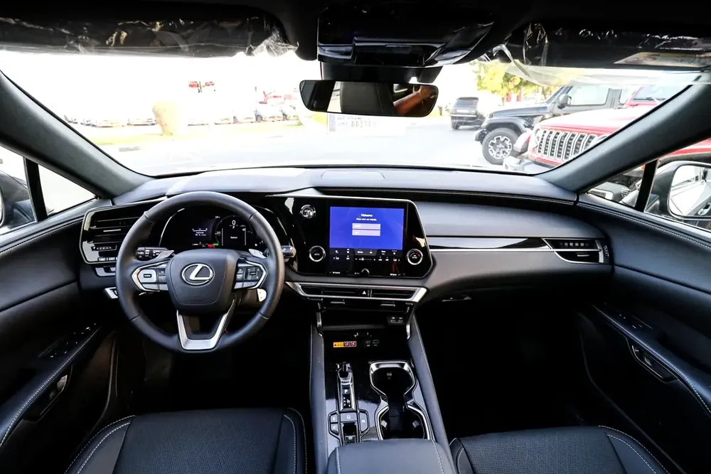 RX350 STD HYBRID 2026 - For Export - Image 5