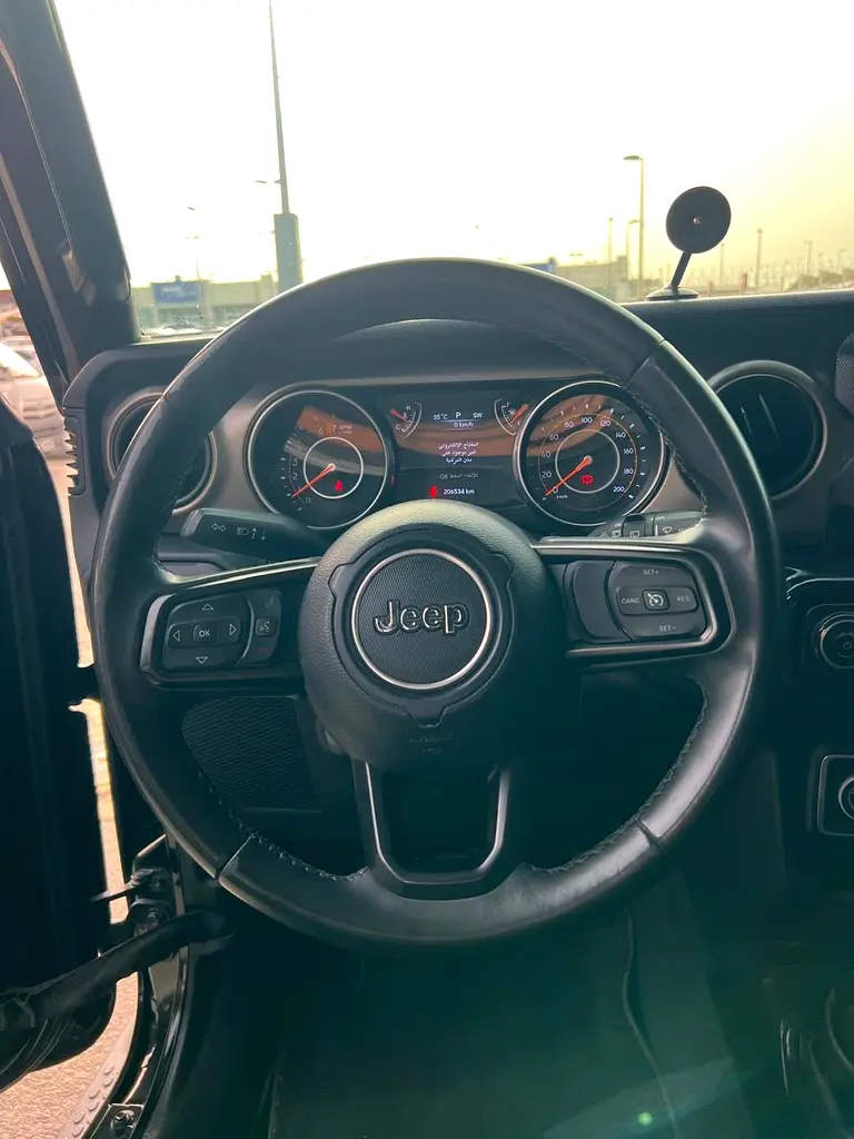 Jeep Wrangler Sport 2018 | GCC Specs | Excellent Condition - Image 11