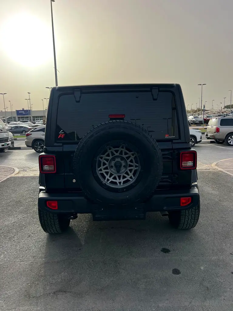 Jeep Wrangler Sport 2018 | GCC Specs | Excellent Condition - Image 5