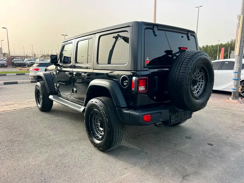 Jeep Wrangler Sport 2018 | GCC Specs | Excellent Condition - Image 6