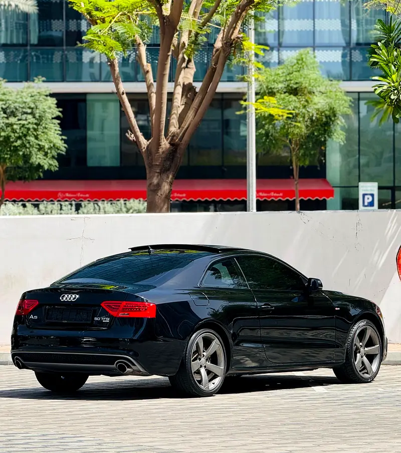 2015 AUDI A5 S-LINE GCC SPECS IN EXCELLENT CONDITION - Image 5