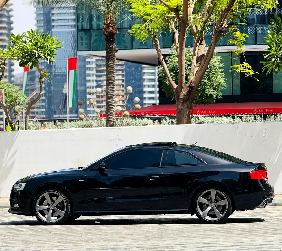 2015 AUDI A5 S-LINE GCC SPECS IN EXCELLENT CONDITION - Image 6