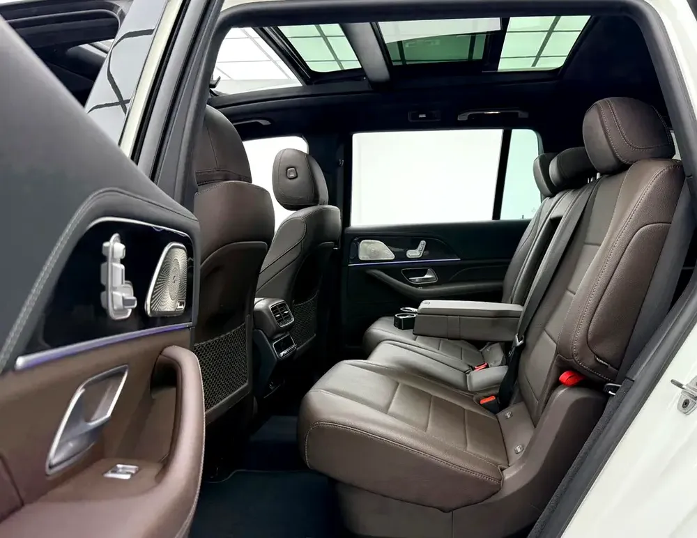 2023 Mercedes Benz GLS450 4Matic, 2028 MB Warranty + Service Pack, Full MB Service History, GCC - Image 18