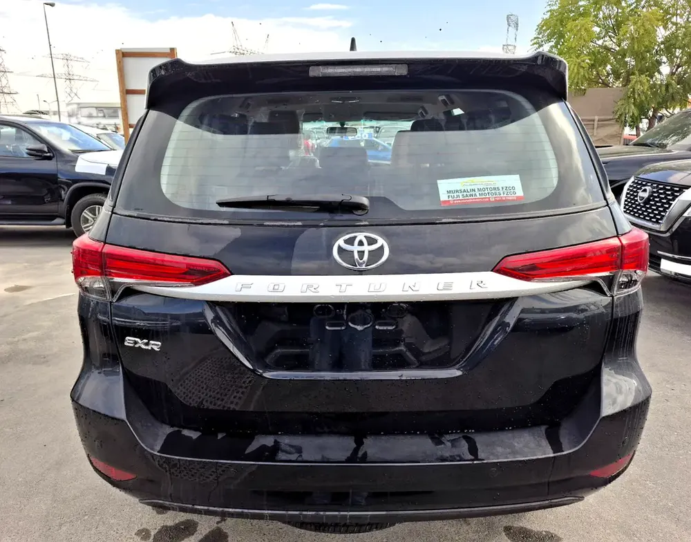 Toyota Fortuner 2.7L 2026 Black Petrol (Export Only) - Image 14