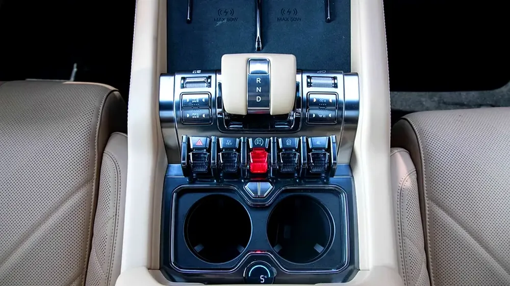 BYD | LEOPARD 8 FLAGSHIP | 2025 - Image 6