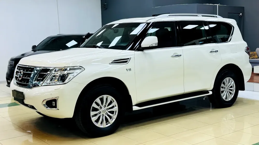 2016 Nissan Patrol SE V8 1st Owner From Agency - Image 6