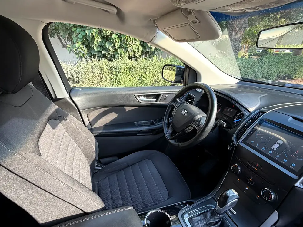 Ford Edge SE 2017 GCC Specs - Well Maintained - Image 6