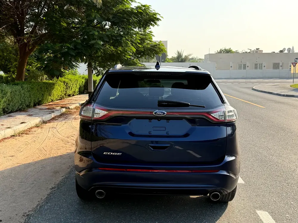 Ford Edge SE 2017 GCC Specs - Well Maintained - Image 8