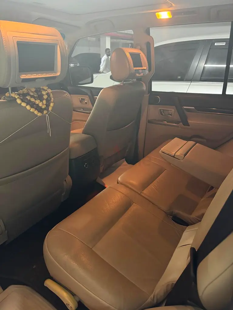Pajero Platinum - Image 6