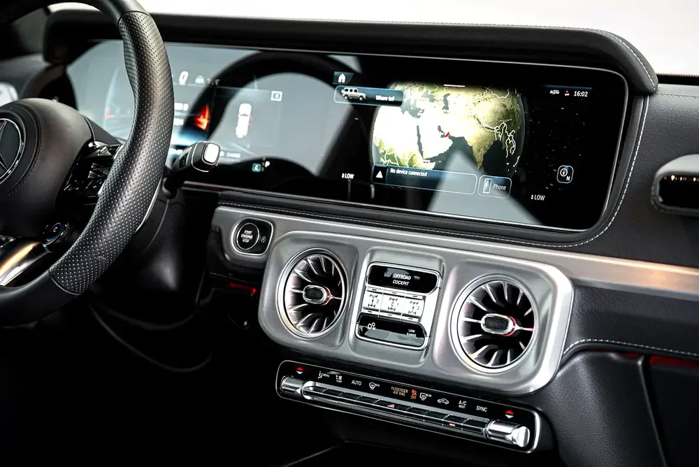 2025 | Mercedes G63 2025 | 3K KM only | Warranty | DoubleNP | White - Image 12