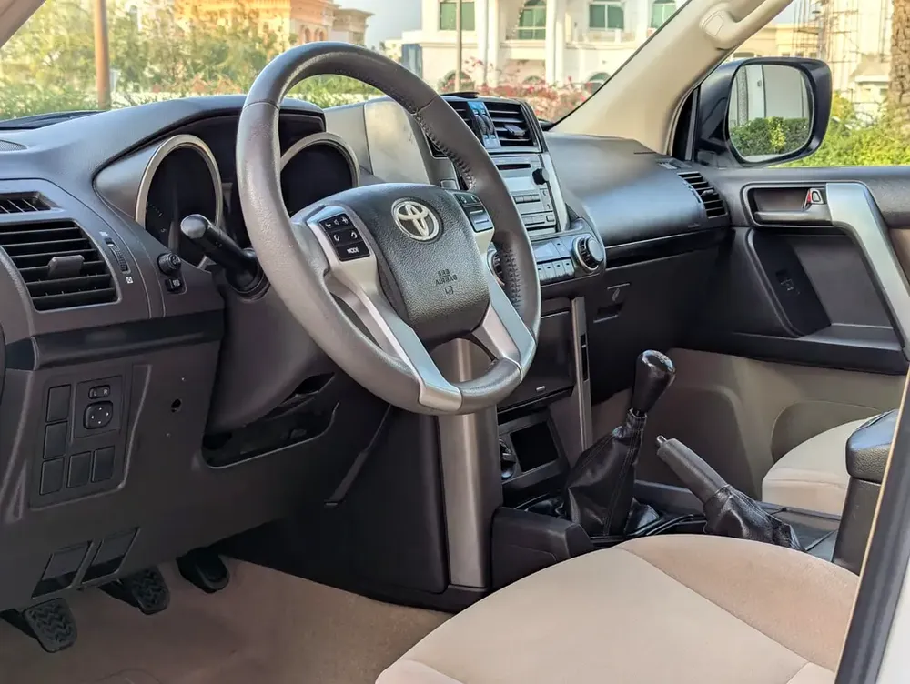 DIESEL Toyota Prado TX 2012 -V4 3.0L- Well Maintained - Image 10