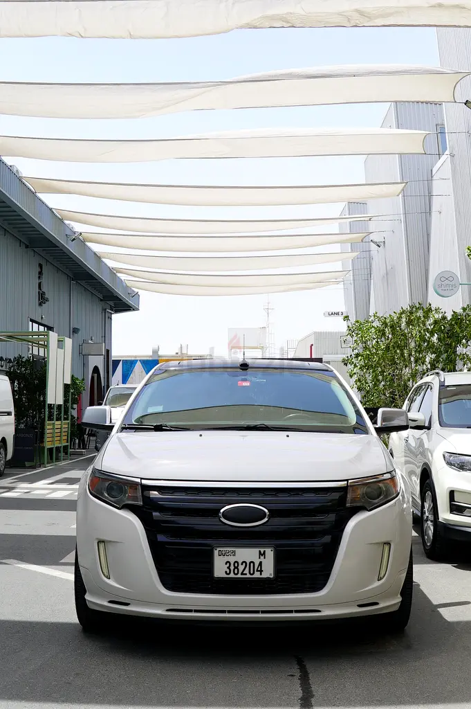 Ford Edge - Image 9