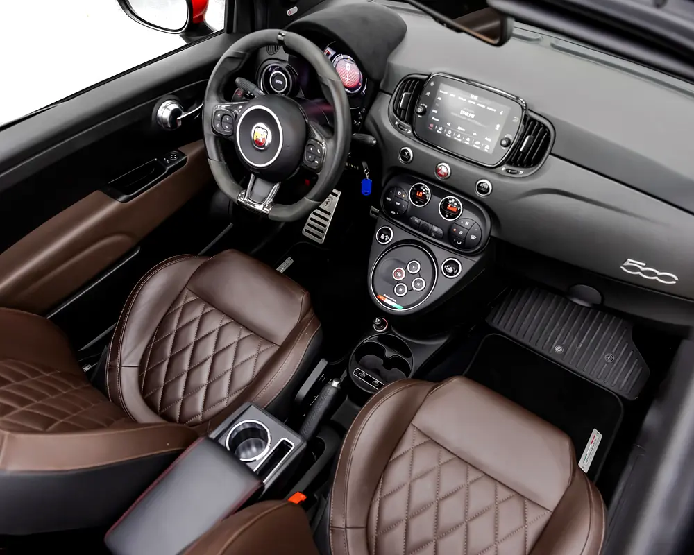 ABARTH 595 CONVERTIBLE - 2023 - GCC - FSH - EXCELLENT CONDITION - Image 10