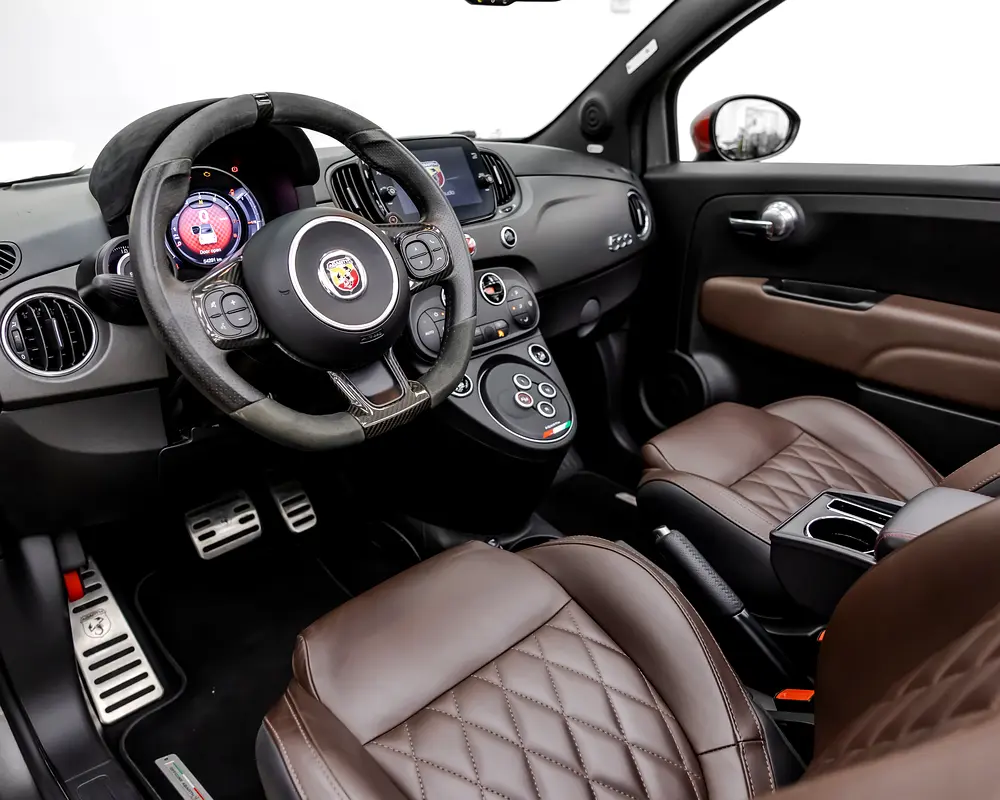 ABARTH 595 CONVERTIBLE - 2023 - GCC - FSH - EXCELLENT CONDITION - Image 9