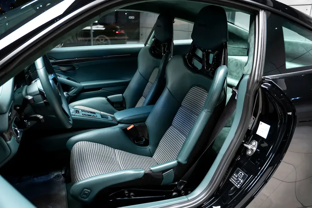 Porsche 911 R  limited edition Carrera 2016 - European Specs - Image 10