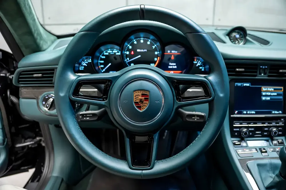 Porsche 911 R  limited edition Carrera 2016 - European Specs - Image 15