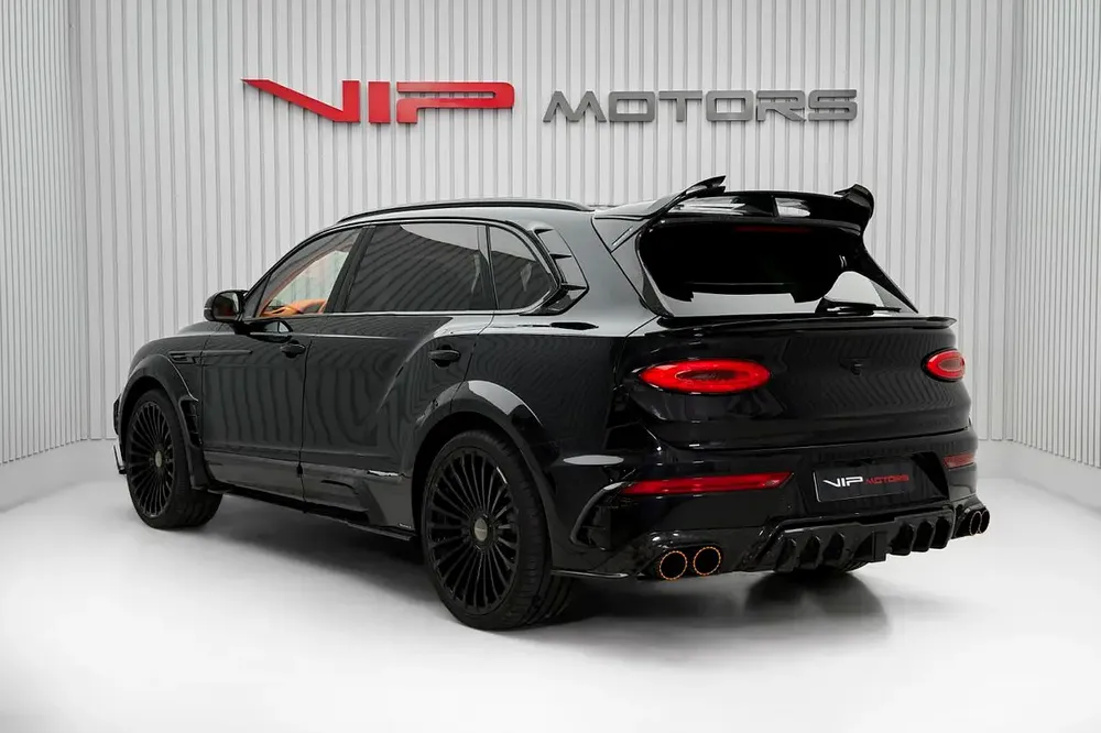 BENTLEY BENTAYGA AZURE, 2023, FULL OPTIONS, EXCELLENT CONDITION - Image 6