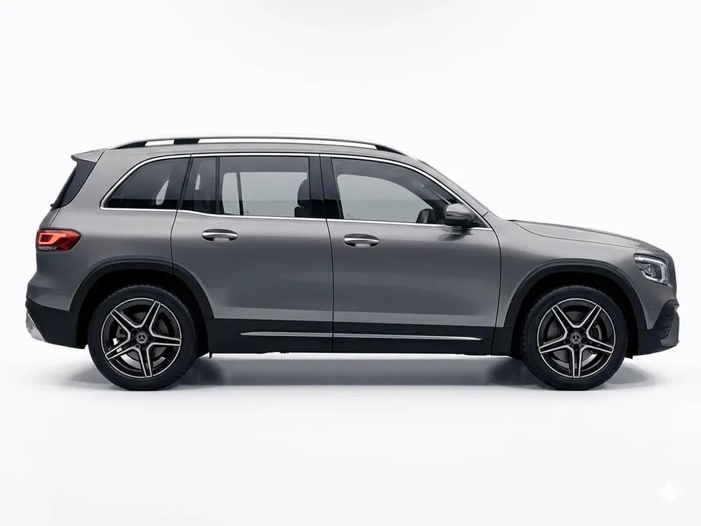 2020 Mercedes-Benz GLB 250 4MATIC | GCC Specs | Low Mileage - Image 6