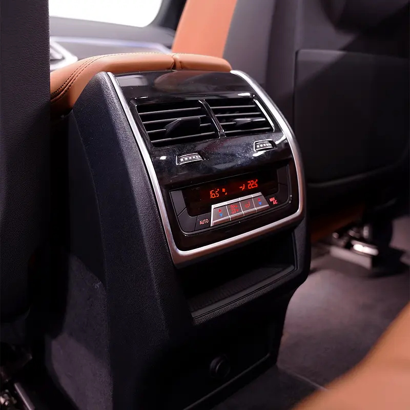 2023 BMW X5 xDrive40i M-Sport, 2027 BMW Warranty + Service Pack, Full BMW Service History, GCC - Image 15