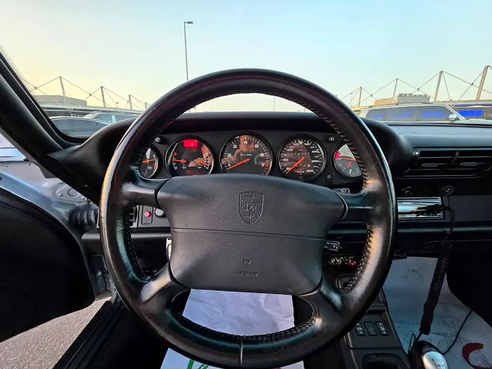Porsche 911 Carrera 1995 | Classic Air-Cooled 993 | American Specs - Image 12