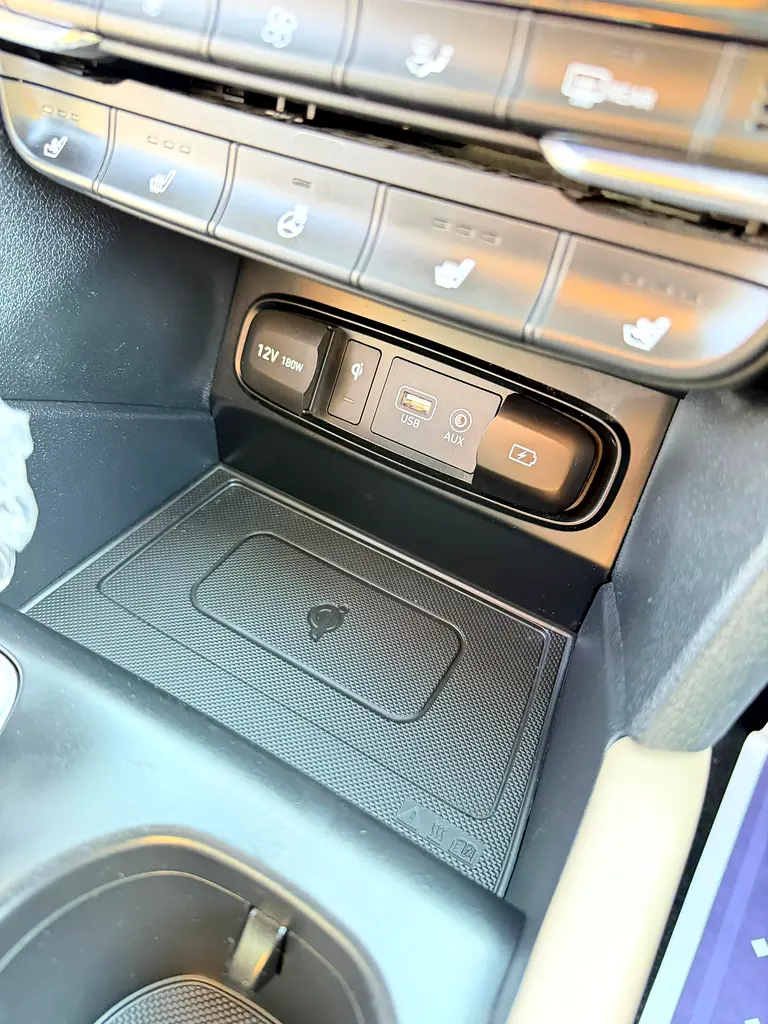 2019 HYUNDAI SANTA FE ULTIMATE PANORAMA 360 CAMERA 4x4 - CANADA SPEC - Image 13