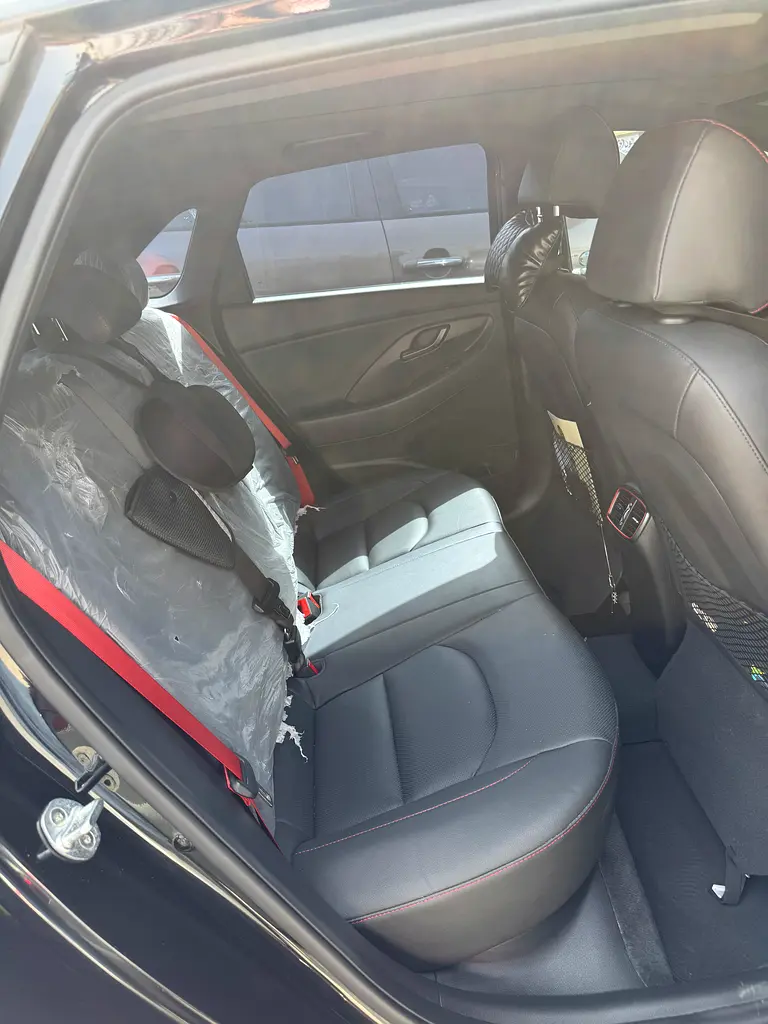 2020 Hyundai Elantra  N-Line 1.6 Turbo | Canadian Spec | Sunroof | Low KM | Excellent Condition - Image 10