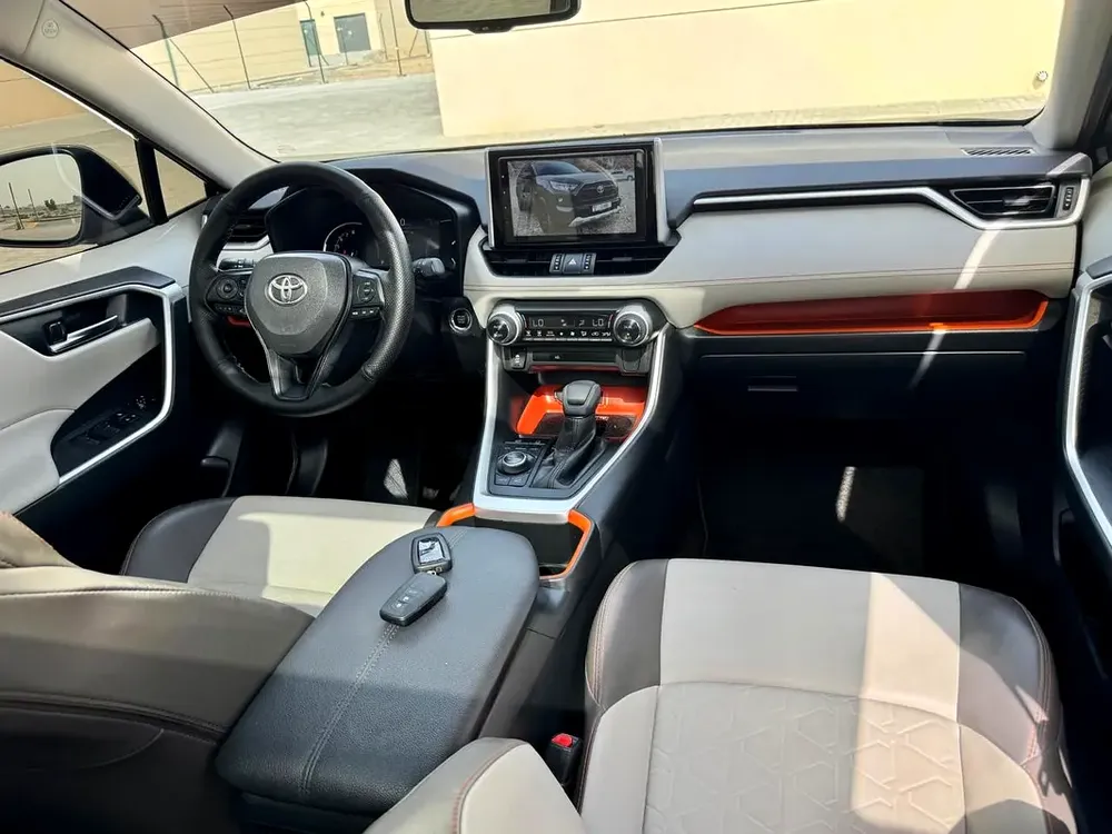 TOYOTA RAV4 2024,ADVENTURE GCC SPECS,FULL TOP OPTION NO. 1 - Image 7