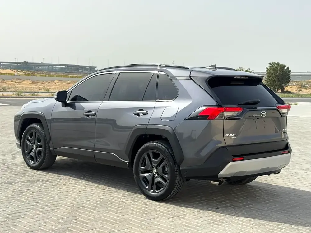 TOYOTA RAV4 2024,ADVENTURE GCC SPECS,FULL TOP OPTION NO. 1 - Image 9