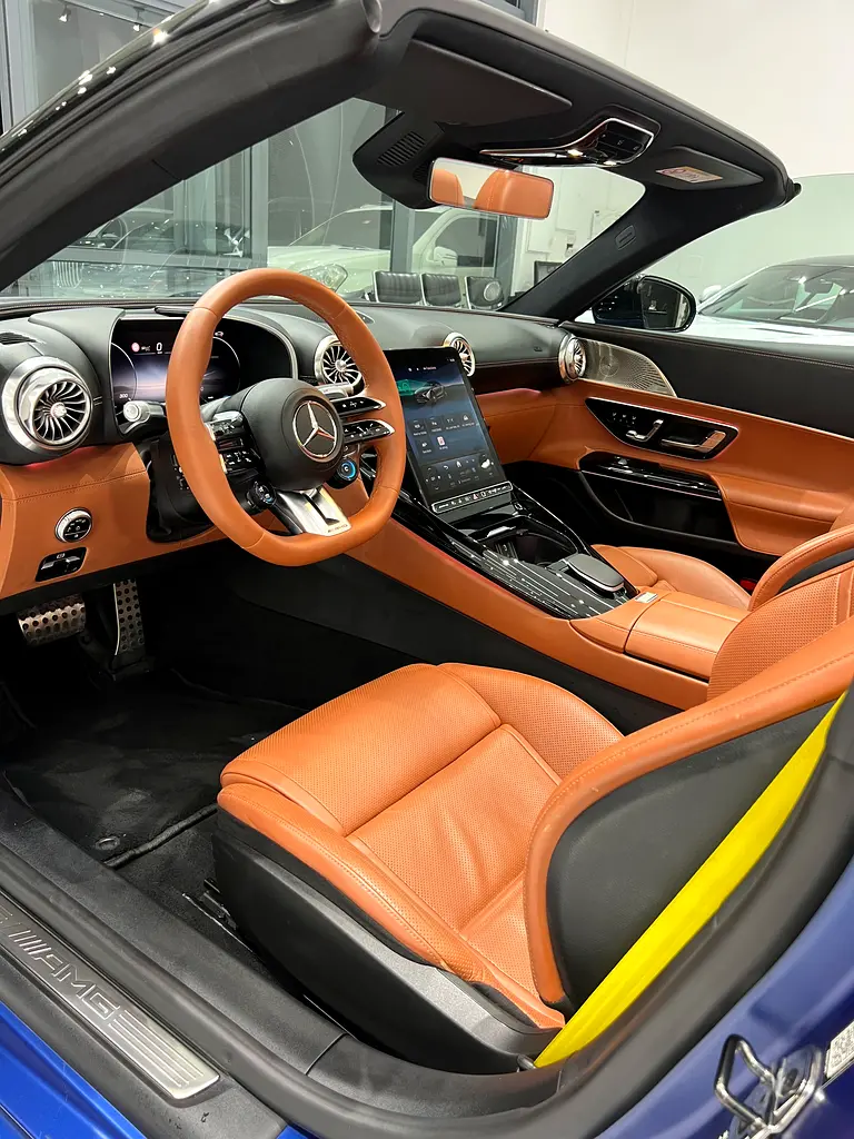 Mercedes-Benz SL 43 AMG - Image 9
