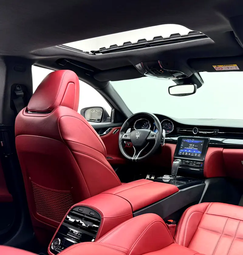 2020 Maserati Quattroporte GTS, Warranty, Full Maserati Service History, GCC - Image 10