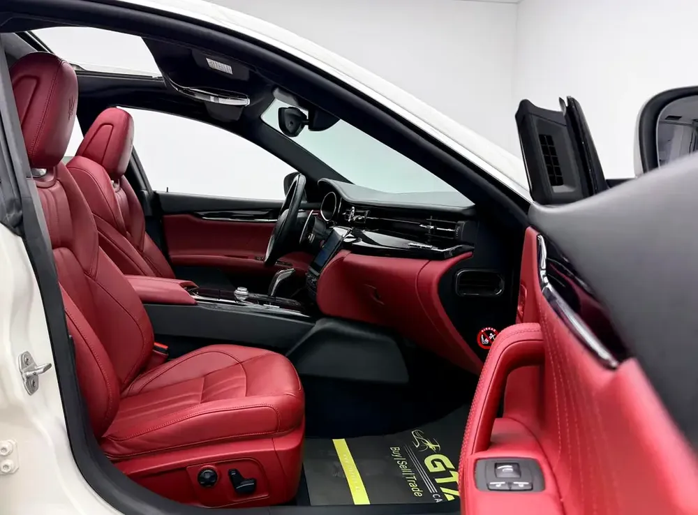 2020 Maserati Quattroporte GTS, Warranty, Full Maserati Service History, GCC - Image 15