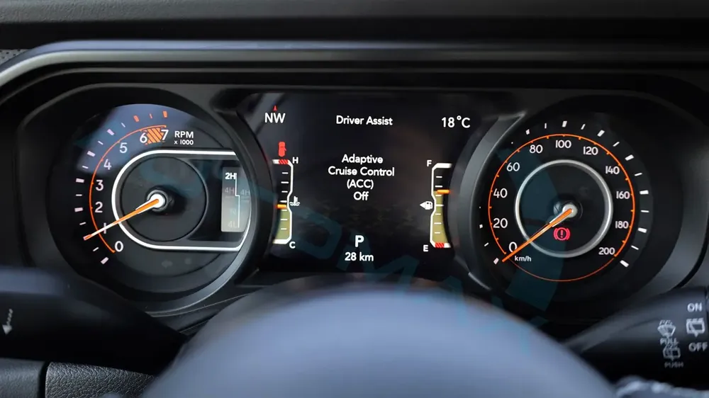 ( 5 Years Warranty + 3 Years Service ) 2025 Jeep Wrangler Rubicon 2.0L Turbo 4x4 GCC 0Km - Image 9