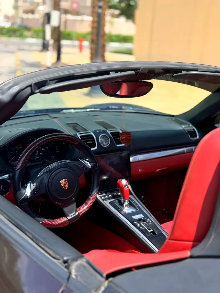 Porsche Boxster S 2014 GCC Specs - Low Mileage - Pristine Condition - Image 8