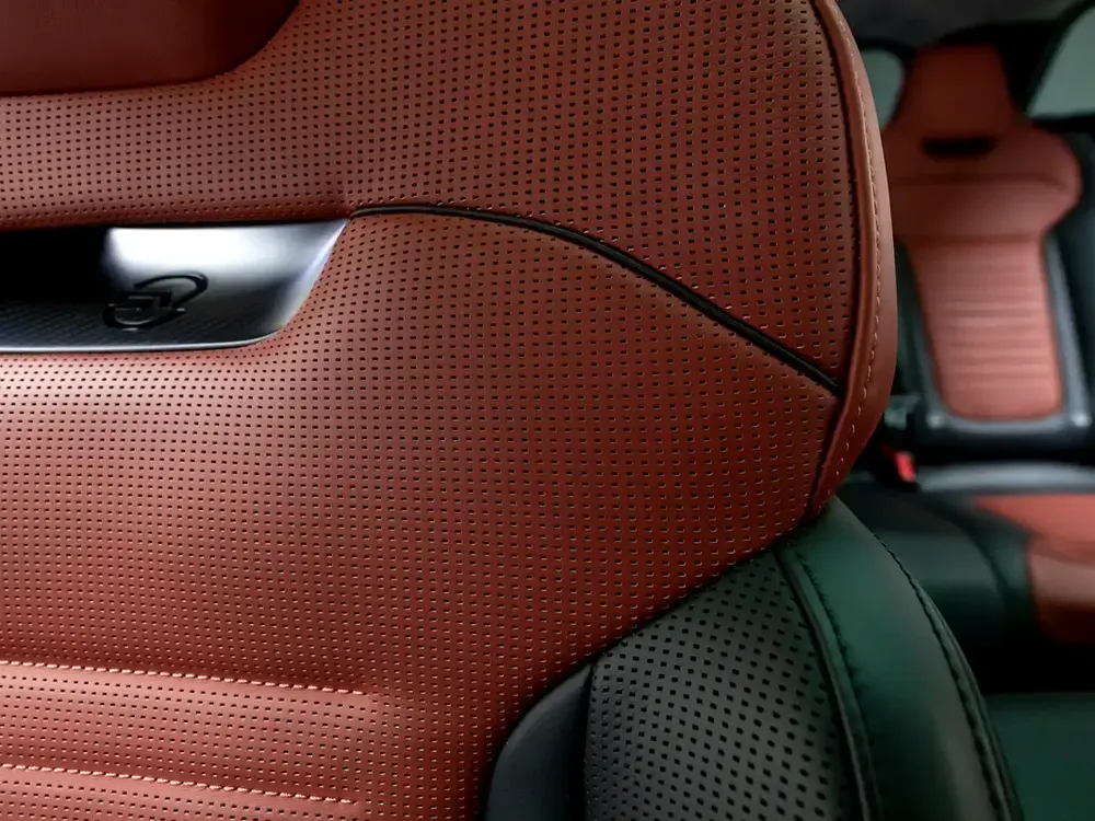 2024 | Land Rover | Range Rover | Sport SV Edition One | GCC Spec | With Warranty and SC - Image 12